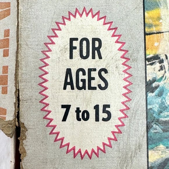 Vintage 1965 Sub Attack Board Game Milton Bradley 100% Complete - Picture 8 of 9